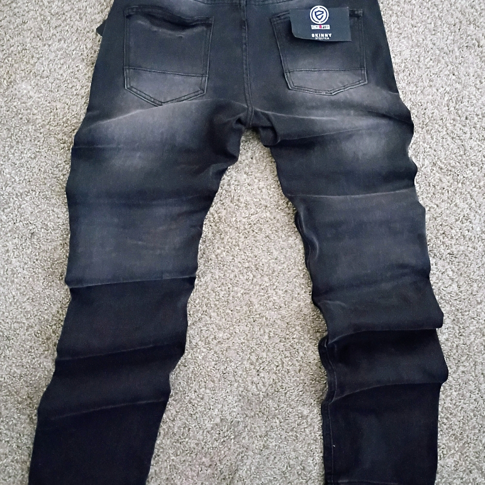 Stylish Men's Black Skinny Jeans